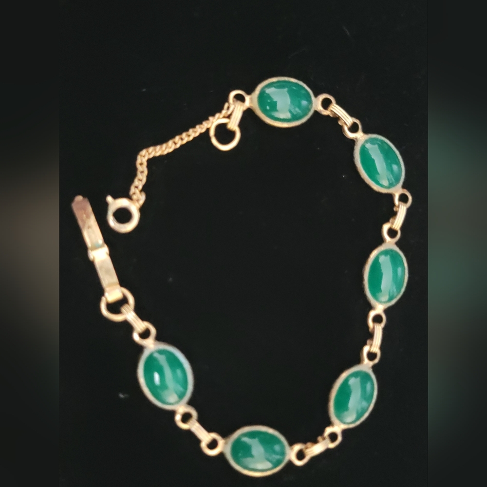 Vintage Eugenie Reproduction Jade Bracelet
